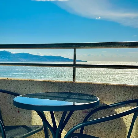 Apartment Seaview Empuriabrava